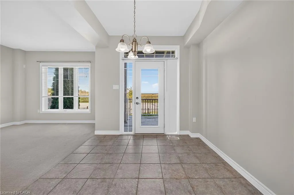 8 Lakelawn Road #22