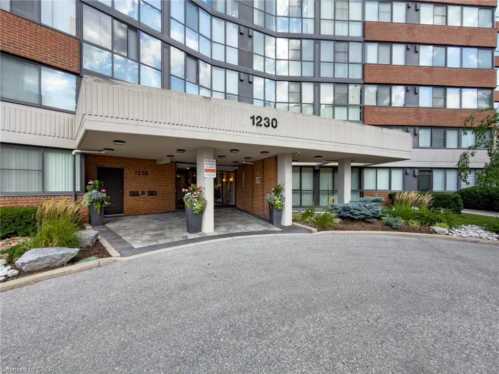 1230 Marlborough Court #202
