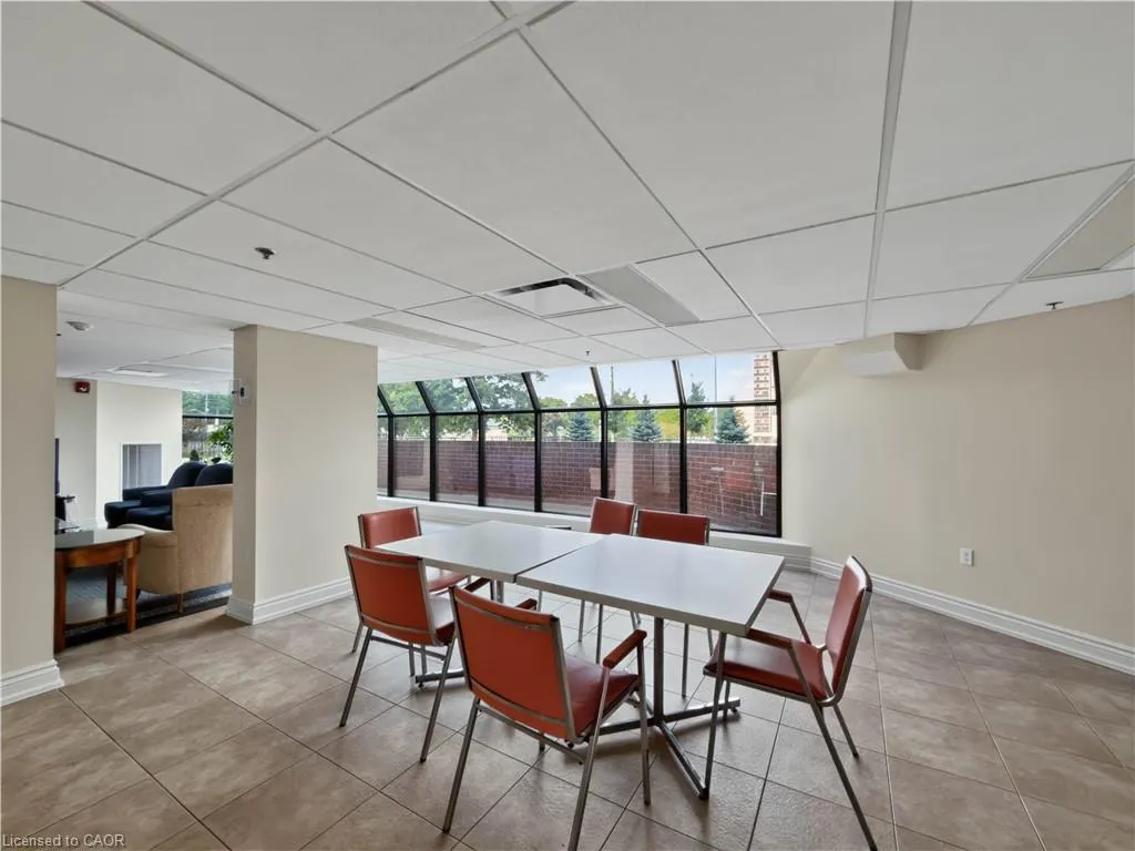 1230 Marlborough Court #202