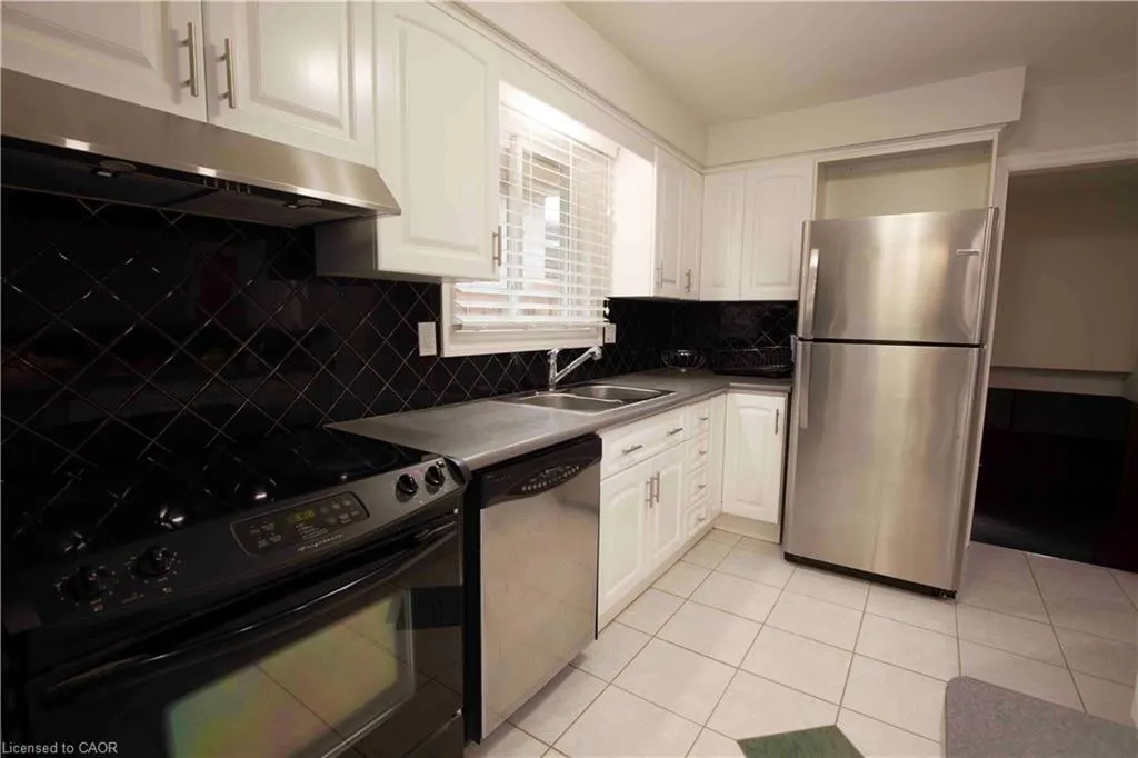 333 Rexford Drive