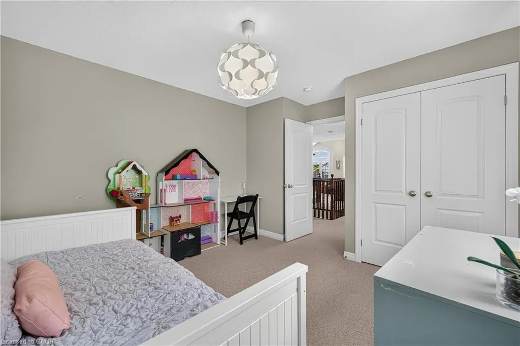522 Woodbine Avenue