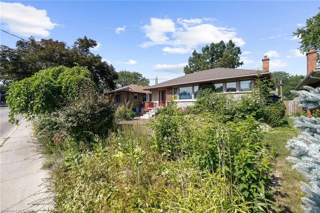 272 Upper Paradise Road