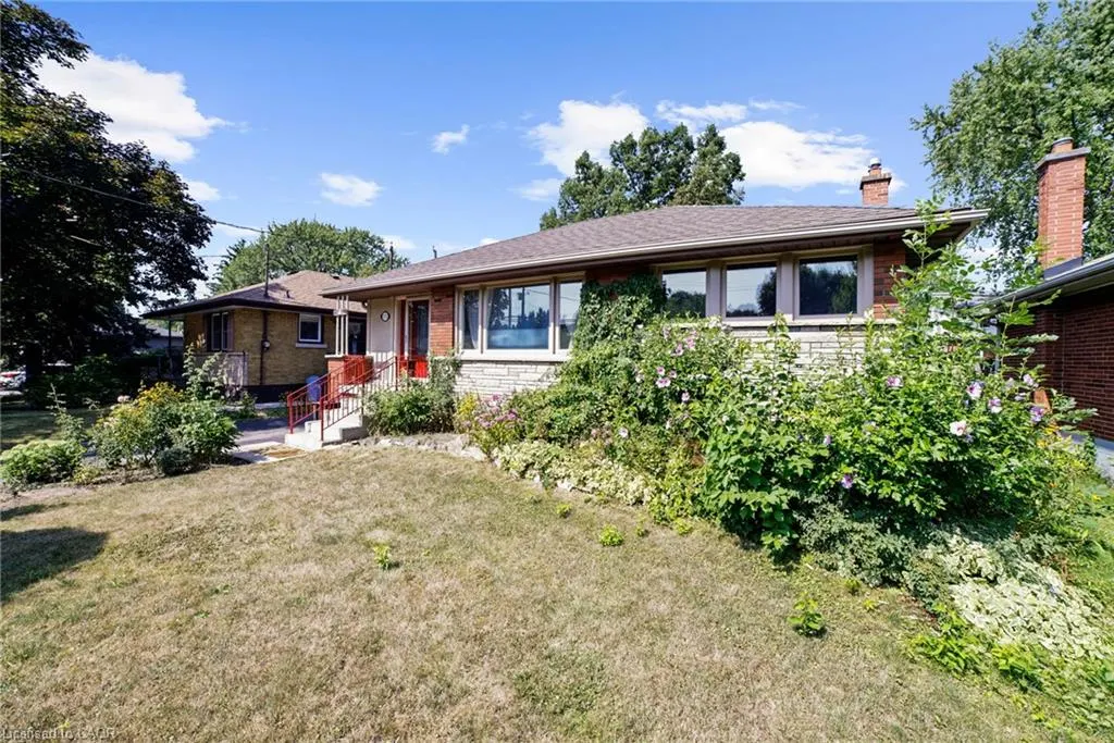 272 Upper Paradise Road