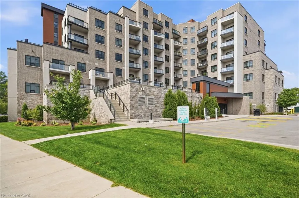 30 Hamilton Street S #101