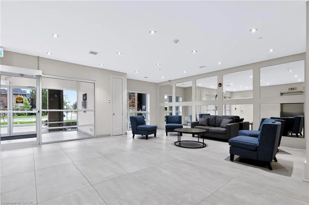 4040 Upper Middle Road #318