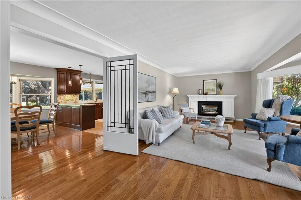12 Baker Road N
