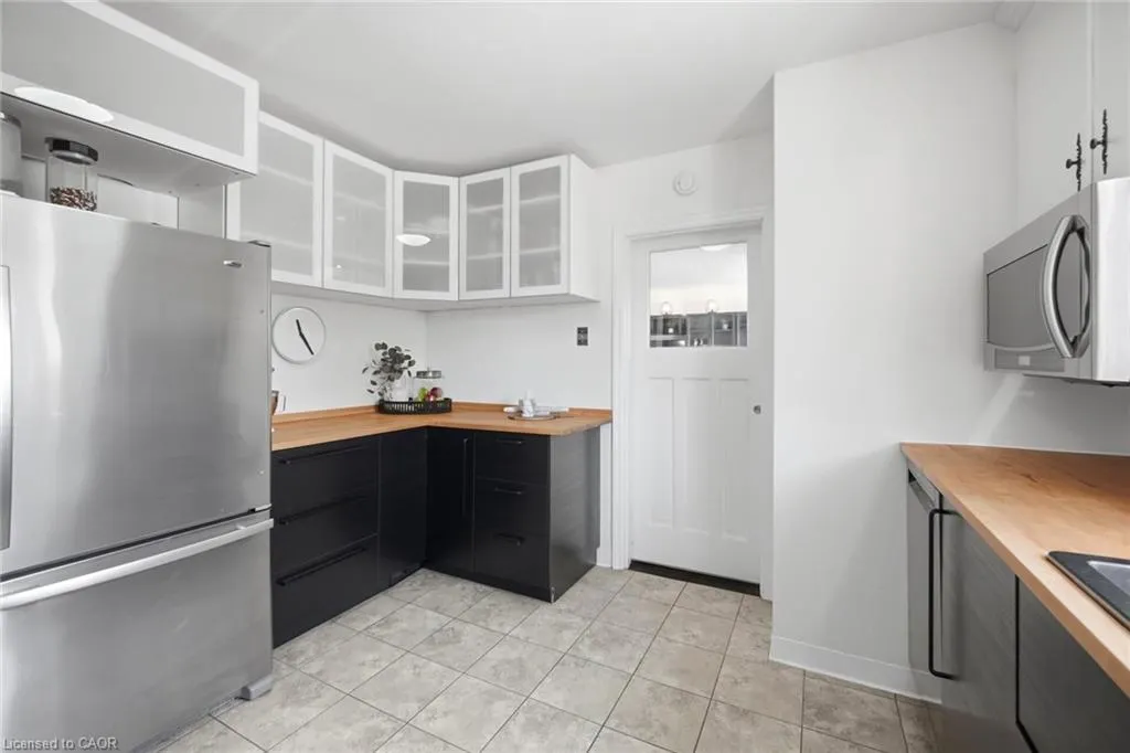 94 Clarendon Avenue