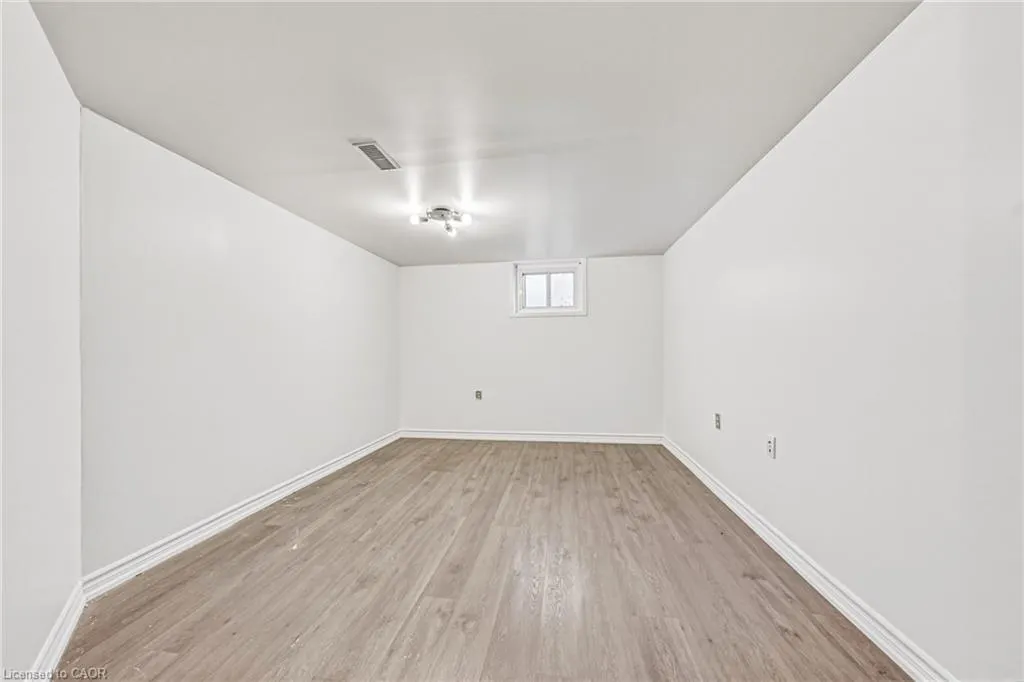 928 Upper Gage Avenue