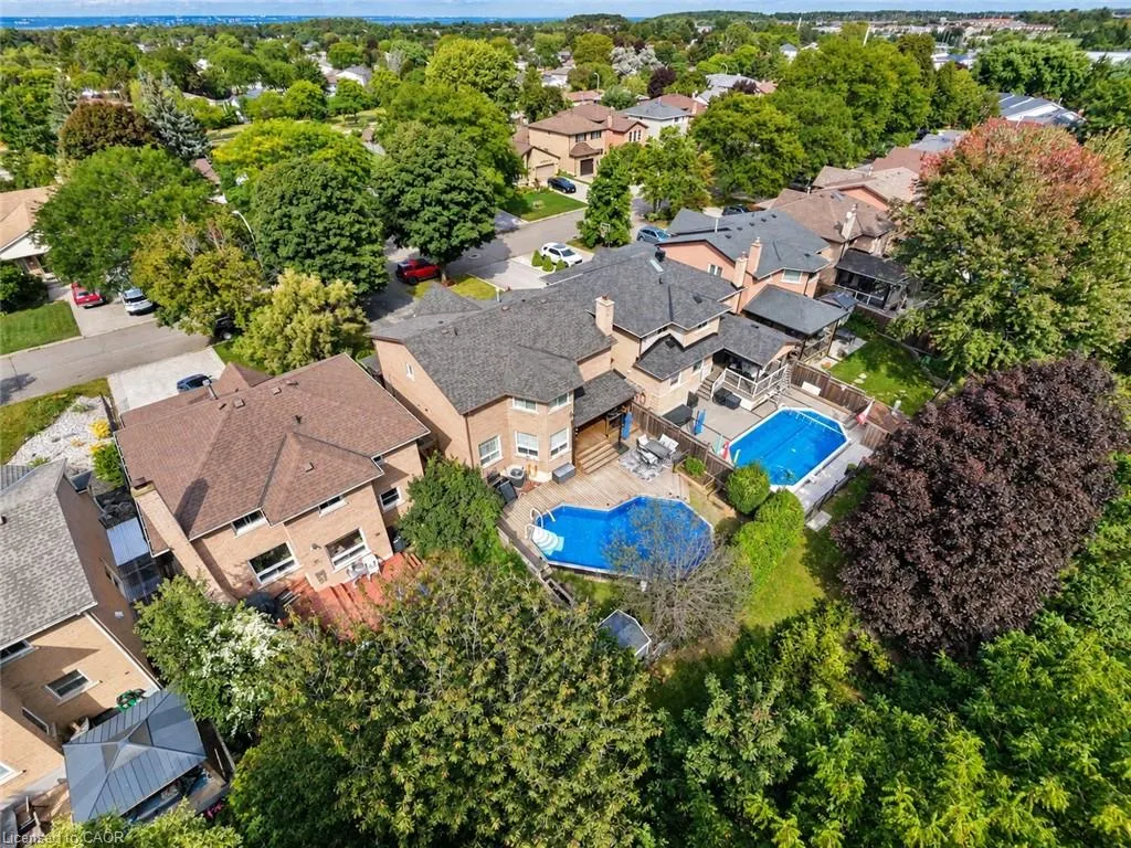 35 Gerald Crescent