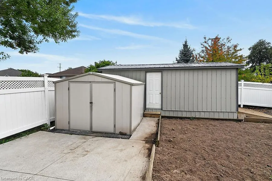 166 Toby Crescent