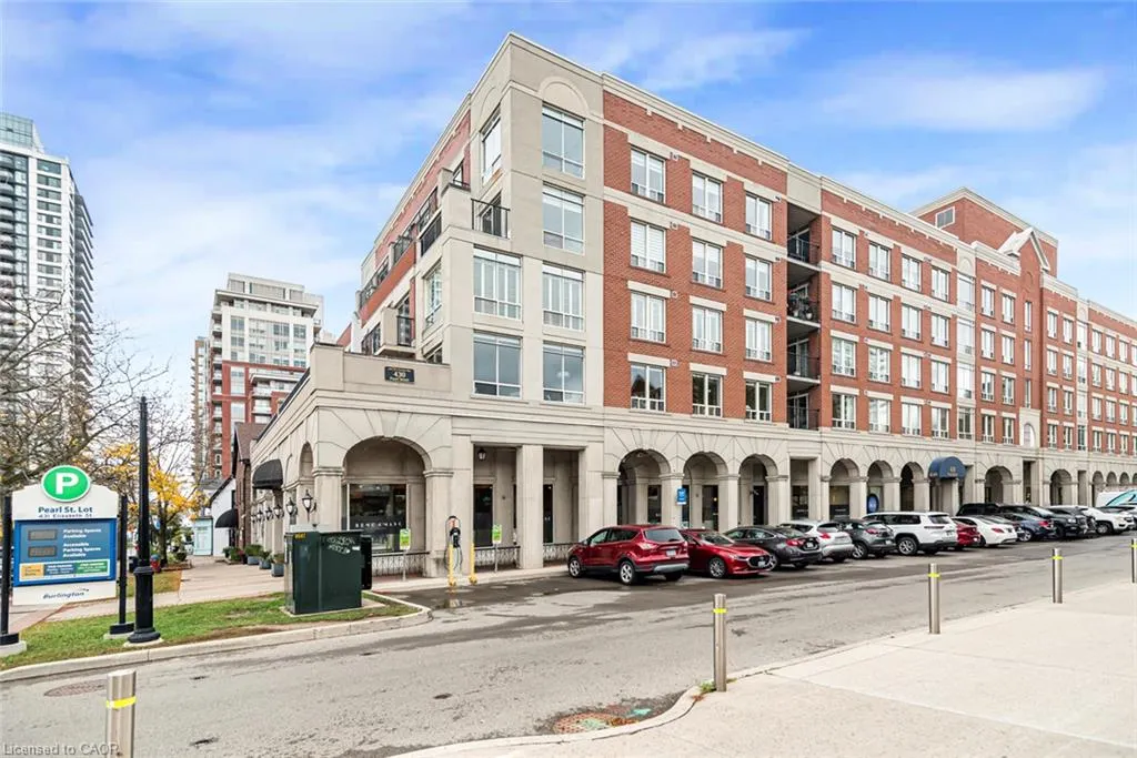 430 Pearl Street #403