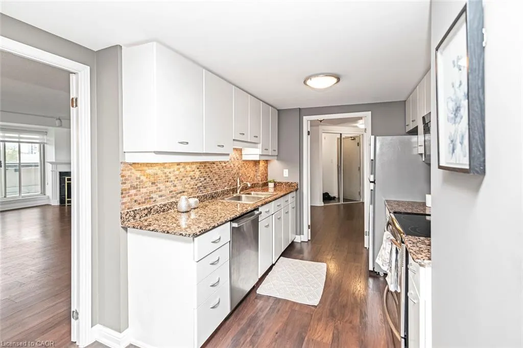430 Pearl Street #403