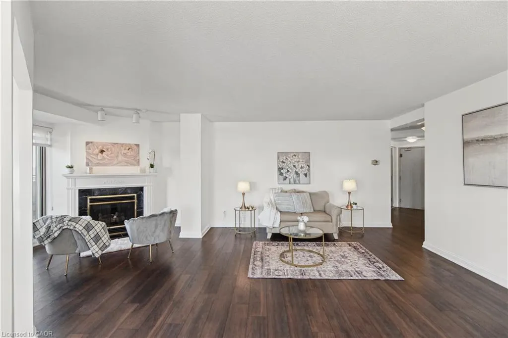 430 Pearl Street #403