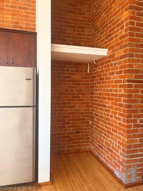 357 Hunter Street W #22