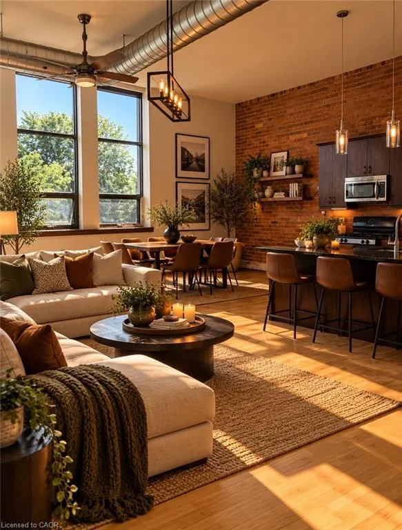 357 Hunter Street W #22