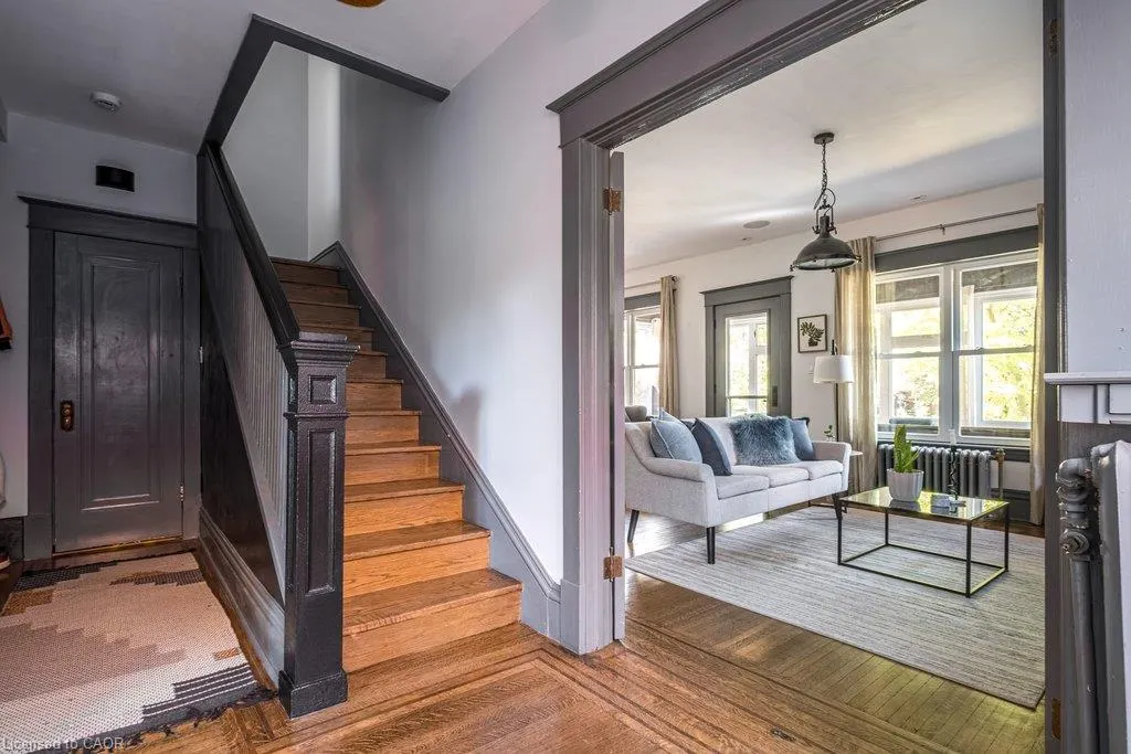 63 Chedoke Avenue