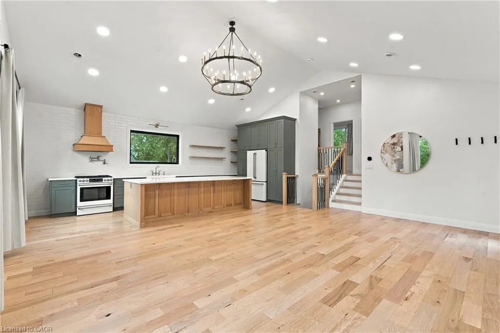 94 Bellingham Drive