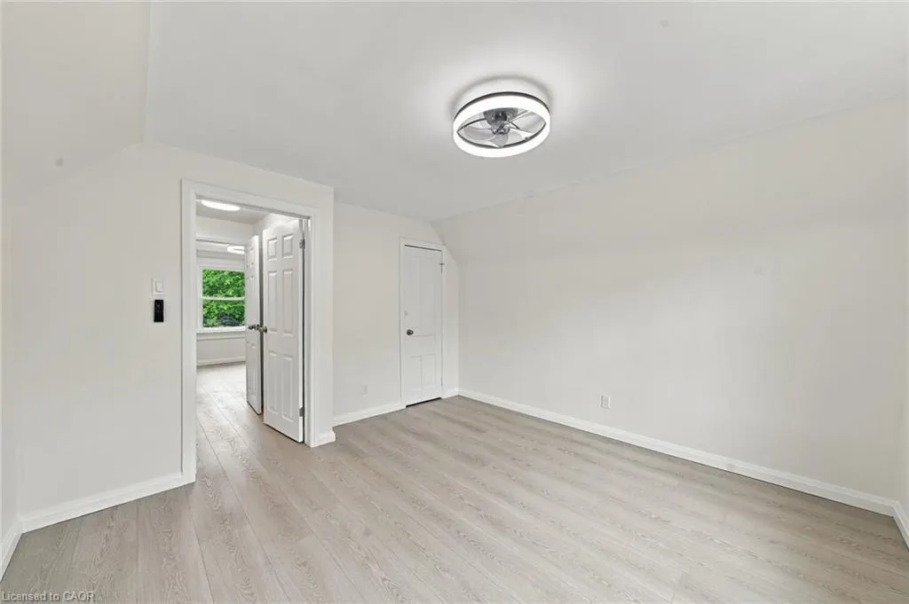 294 East 28th Street