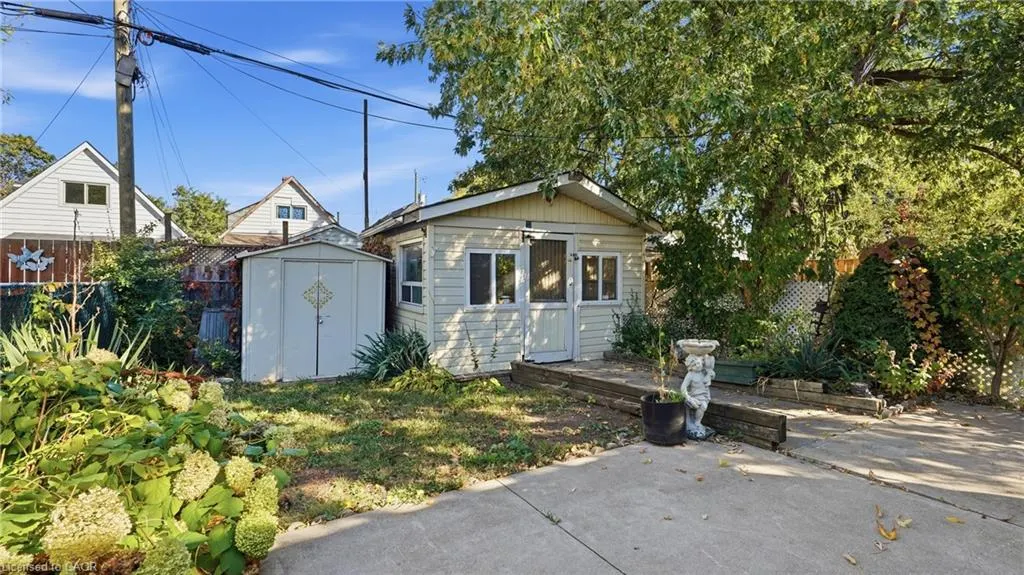 25 Hope Avenue