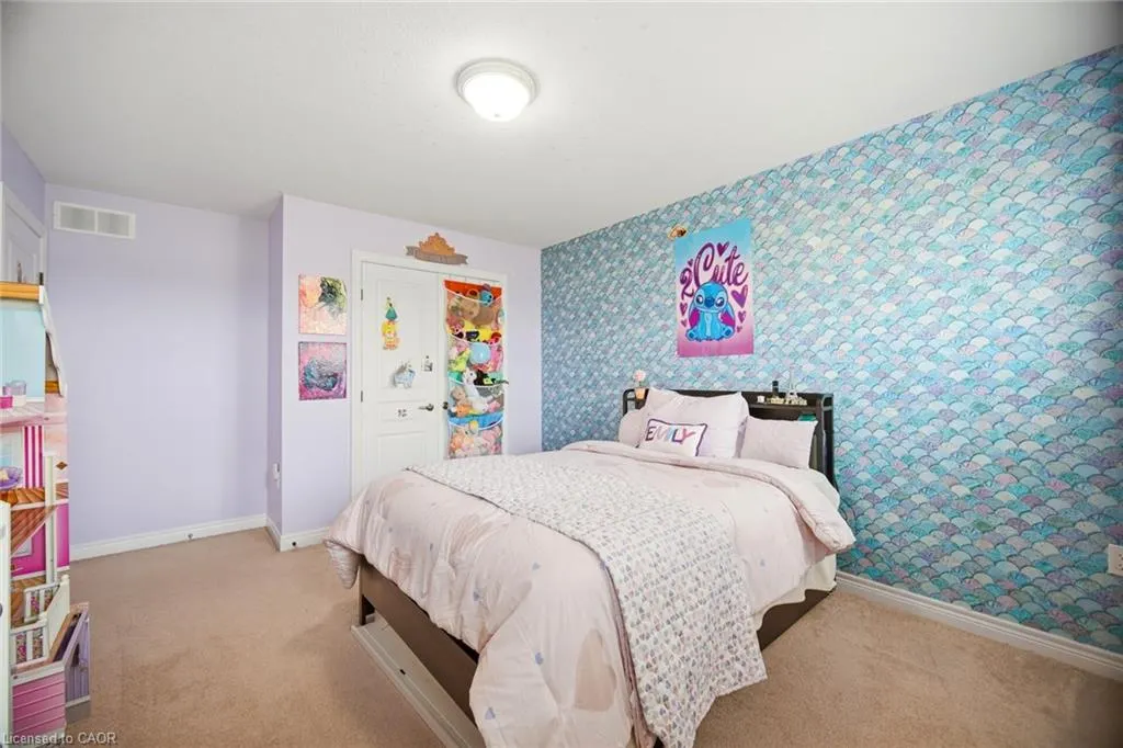 79 Garinger Crescent