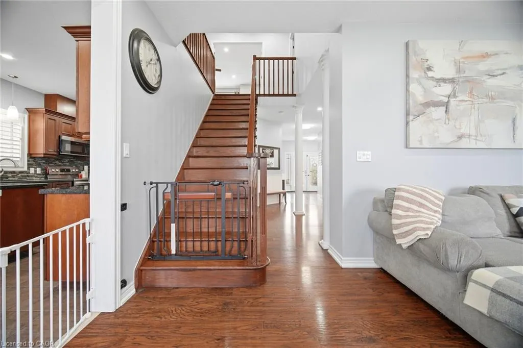 79 Garinger Crescent