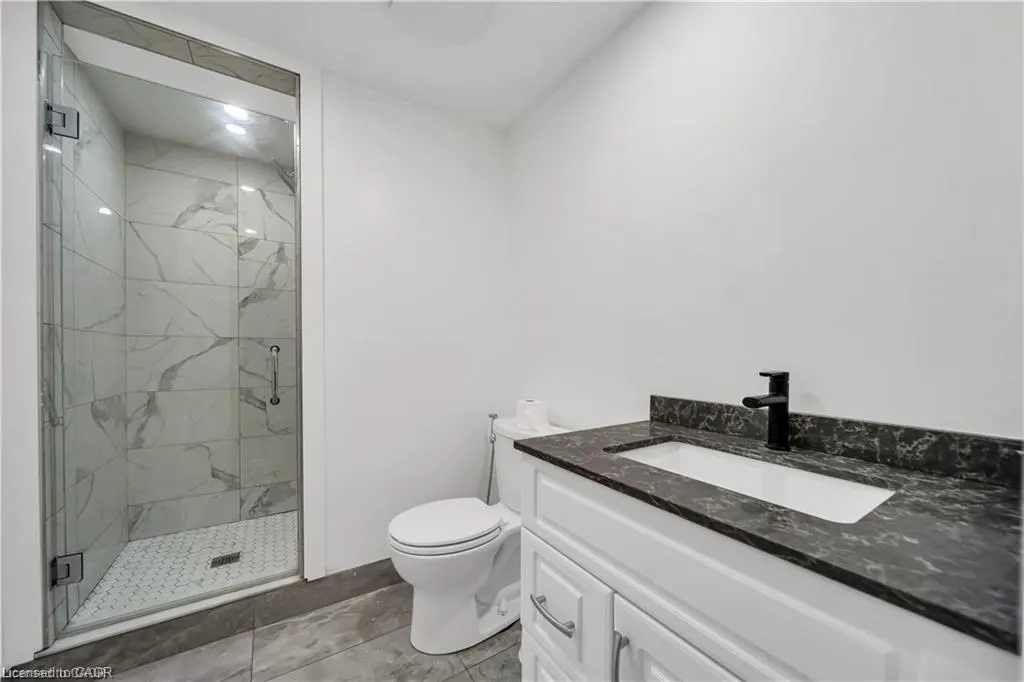 2288 Binbrook Road