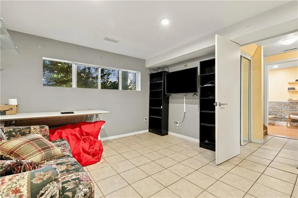 109 Indian Road
