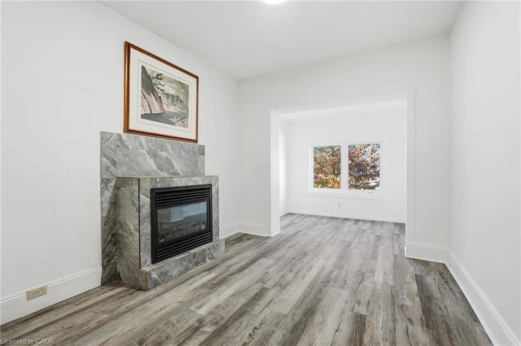 26 Sherman Avenue N