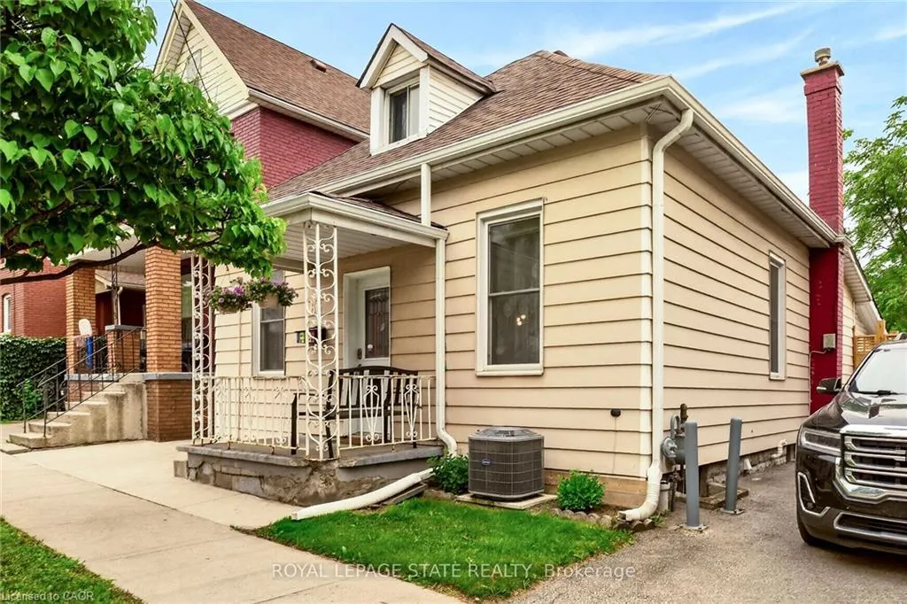66 Beechwood Avenue