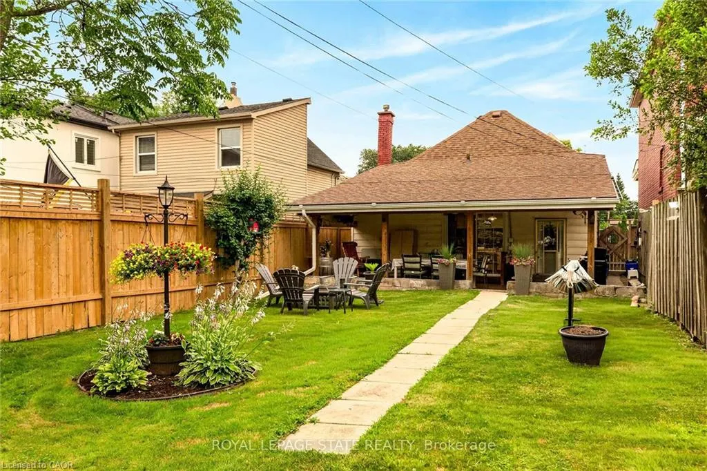 66 Beechwood Avenue