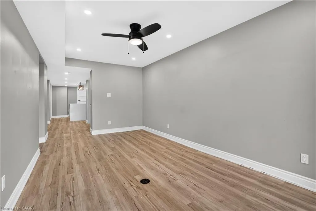 592 Aberdeen Avenue #1