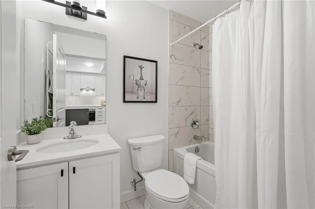 461 Green Road #206