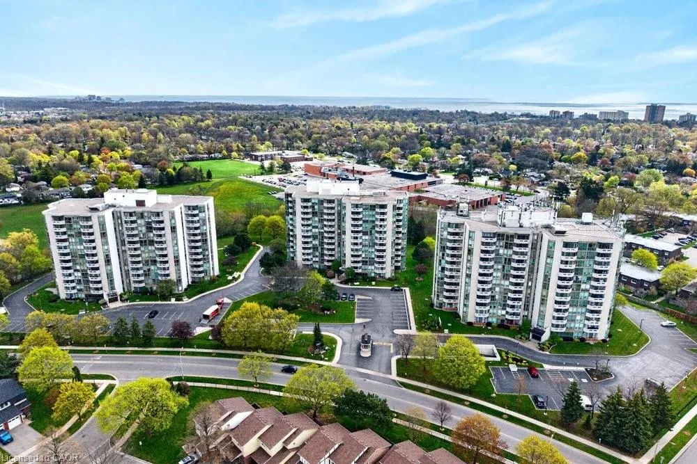 5070 Pinedale Avenue #808
