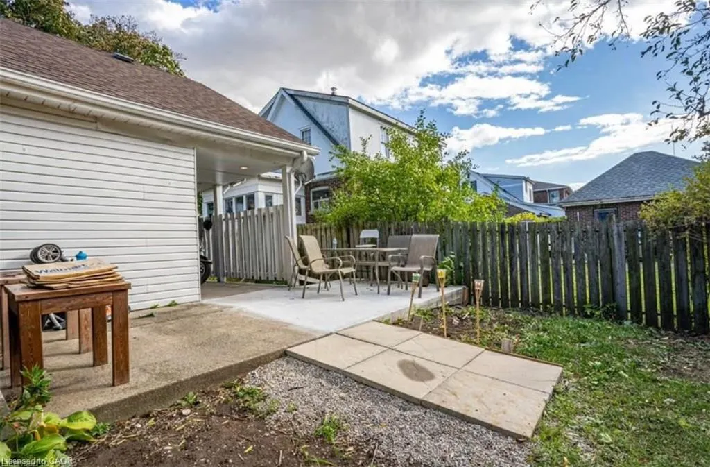 39 Centennial Parkway S #BSMT