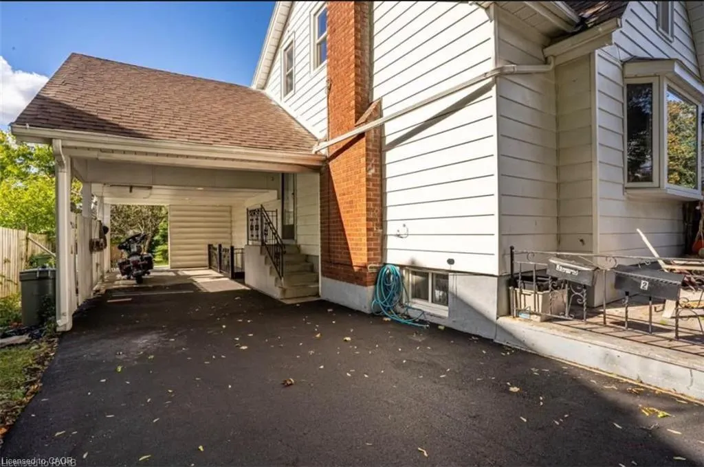 39 Centennial Parkway S #BSMT
