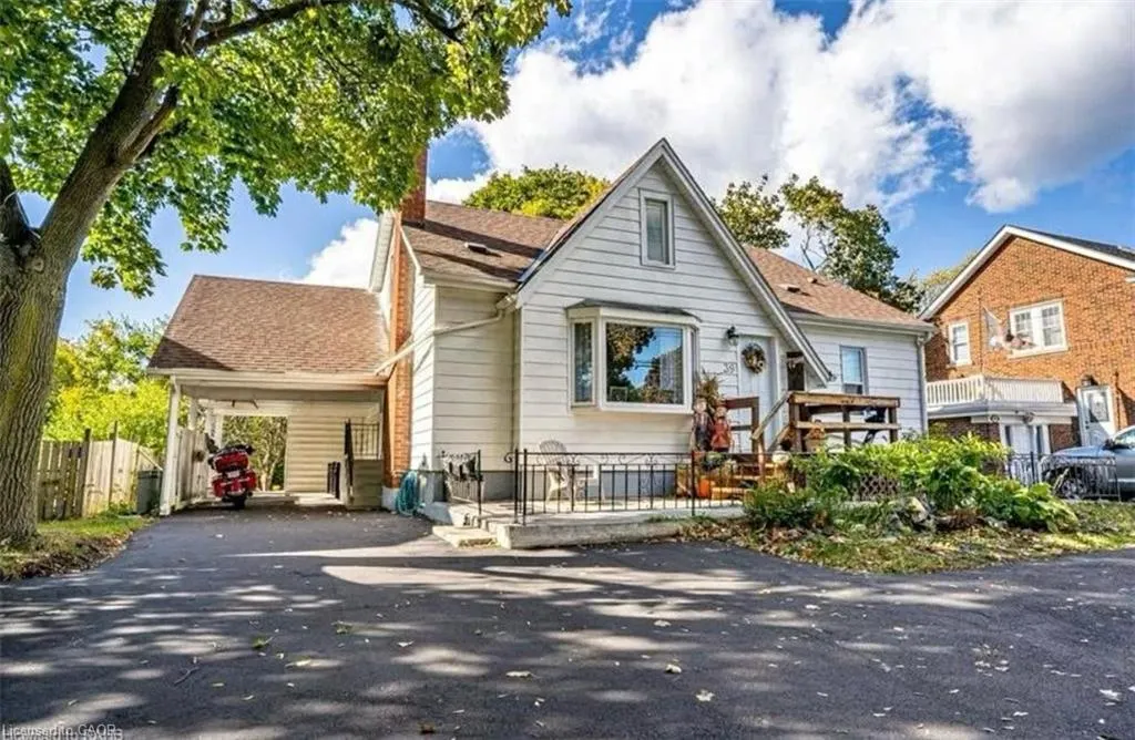 39 Centennial Parkway S #BSMT