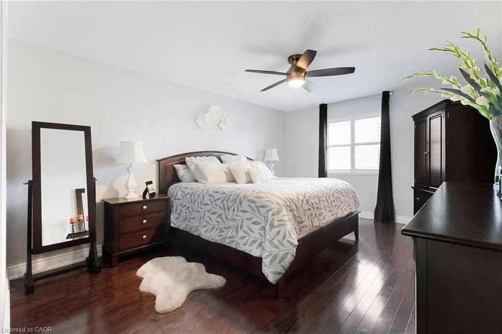 4142 Judson Common