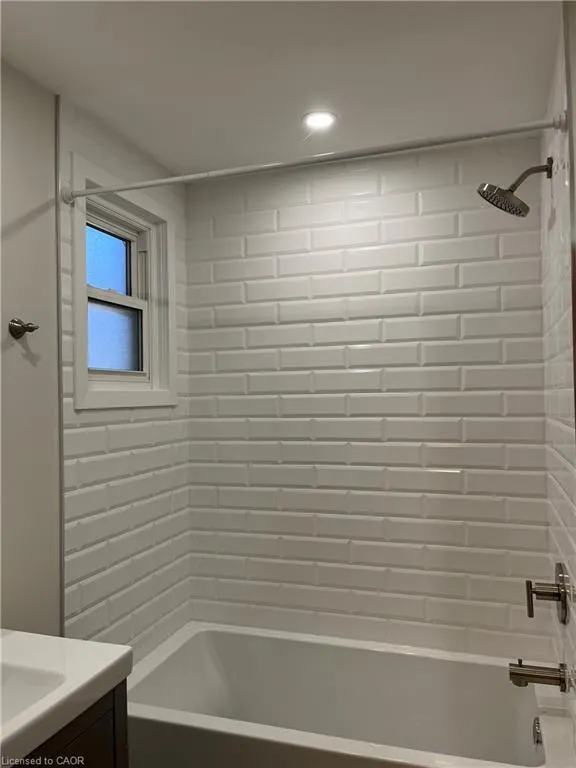 72 Alanson Street #1