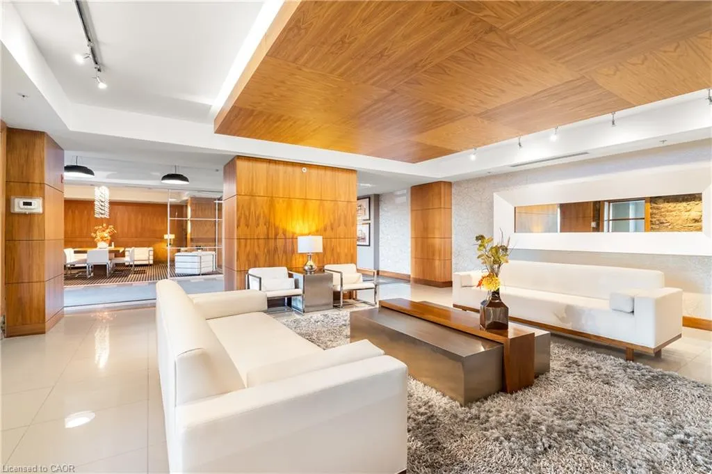 112 Benton Street #510