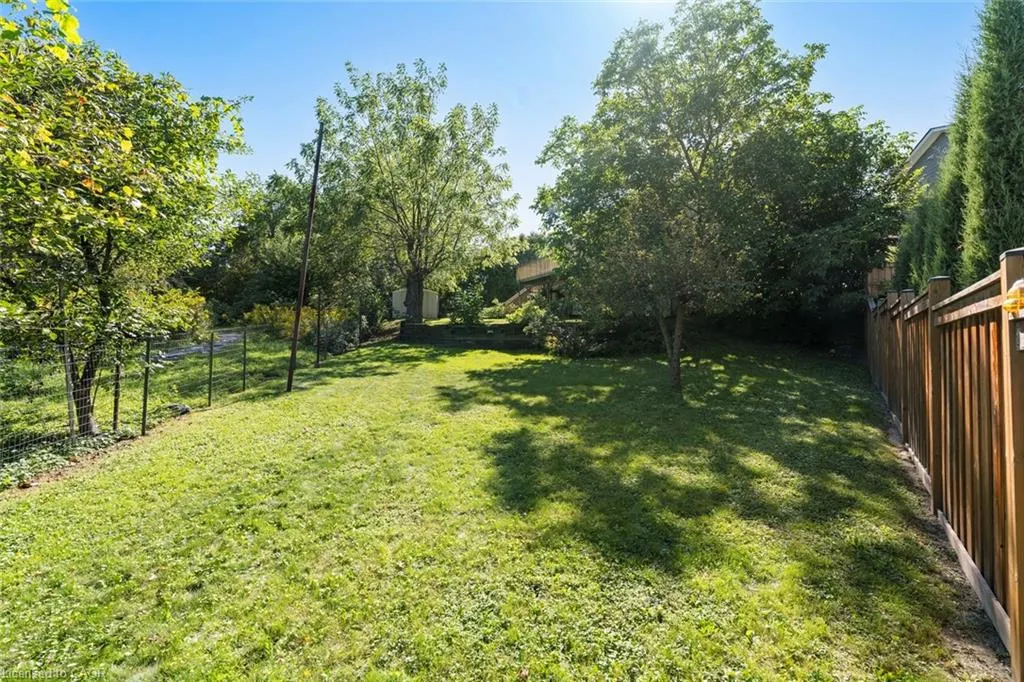 36 Buckingham Drive