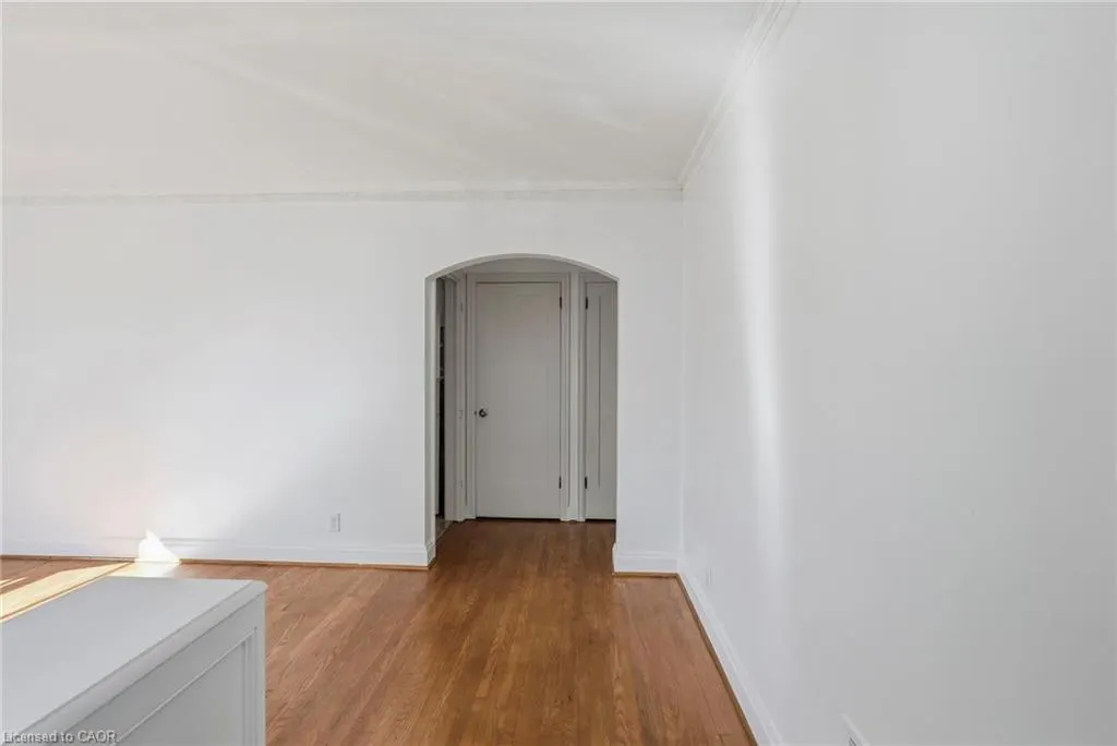 55 Lakeview Avenue