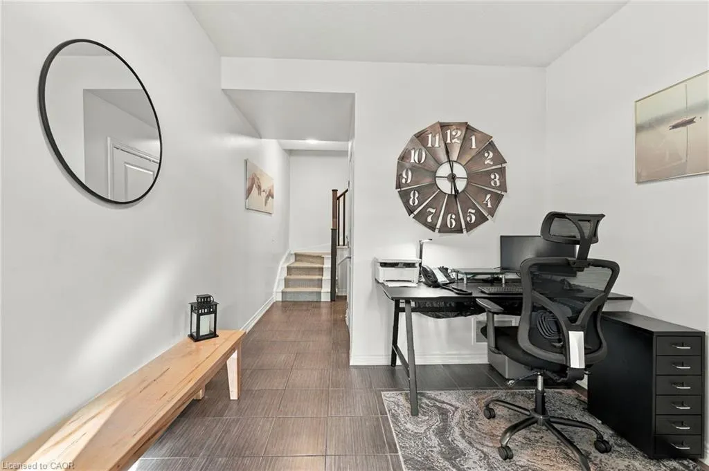 4 Waterview Drive