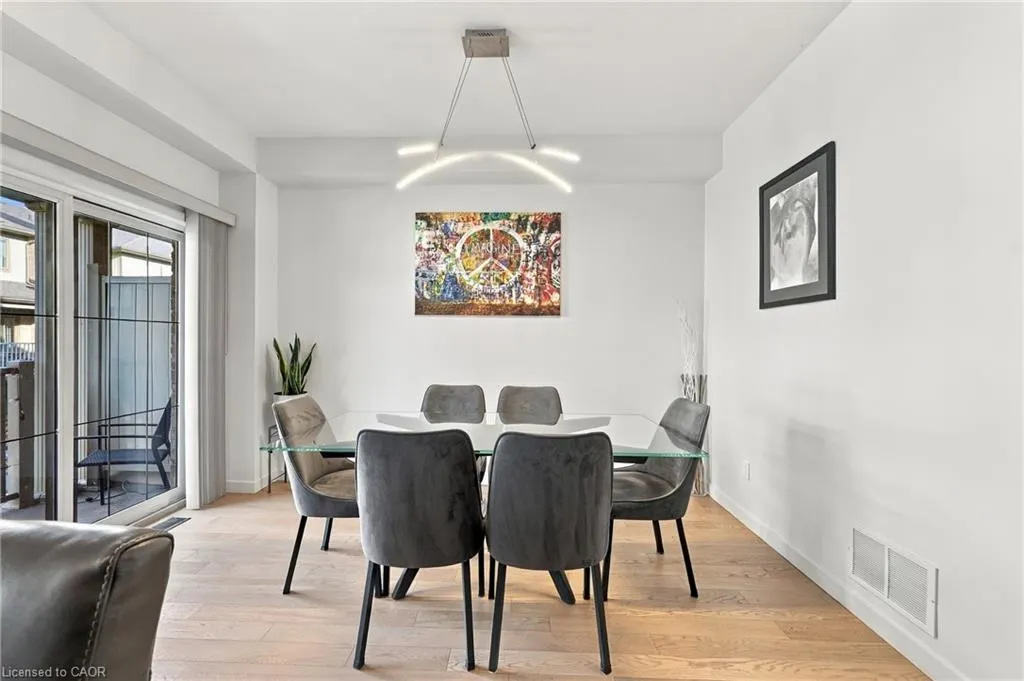 4 Waterview Drive