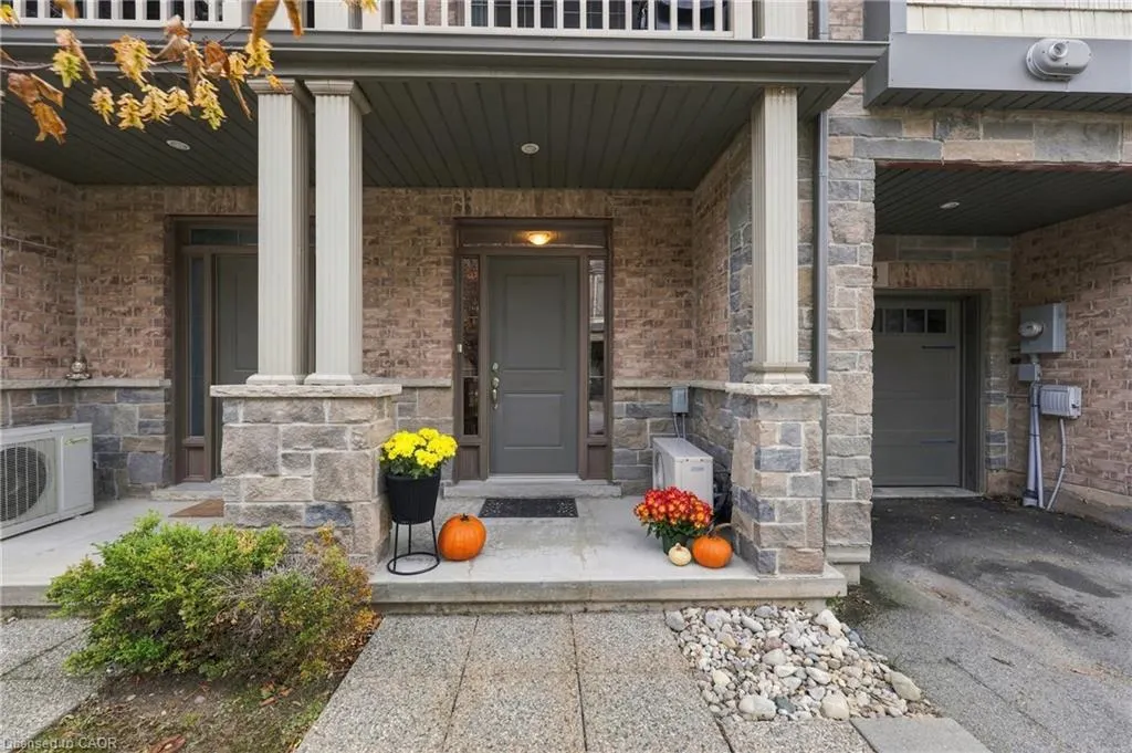 4 Waterview Drive