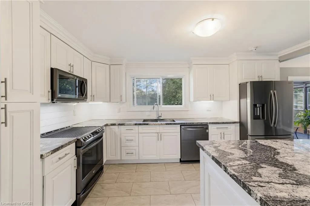 205 Sunnyridge Road