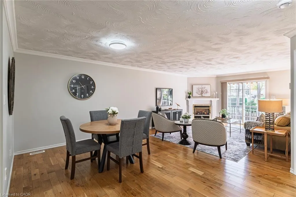 53 Beverly Street E #5