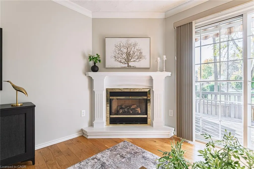 53 Beverly Street E #5
