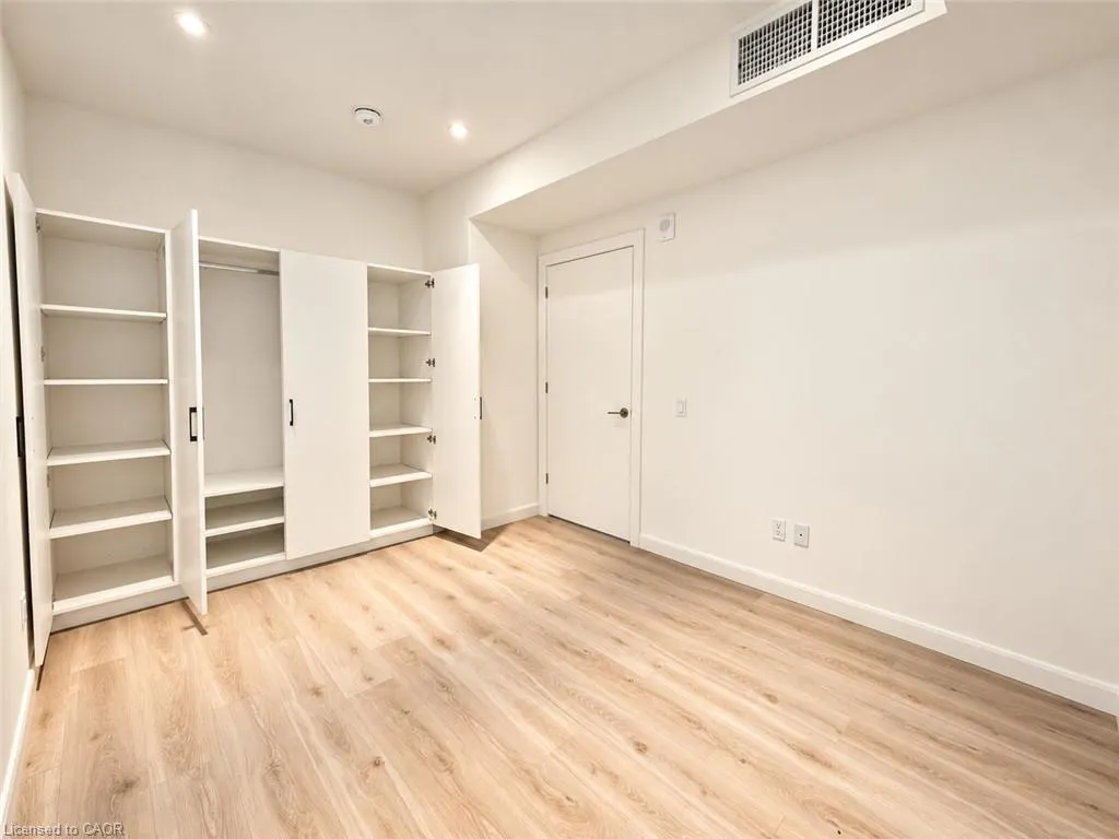 741 King Street W #1705