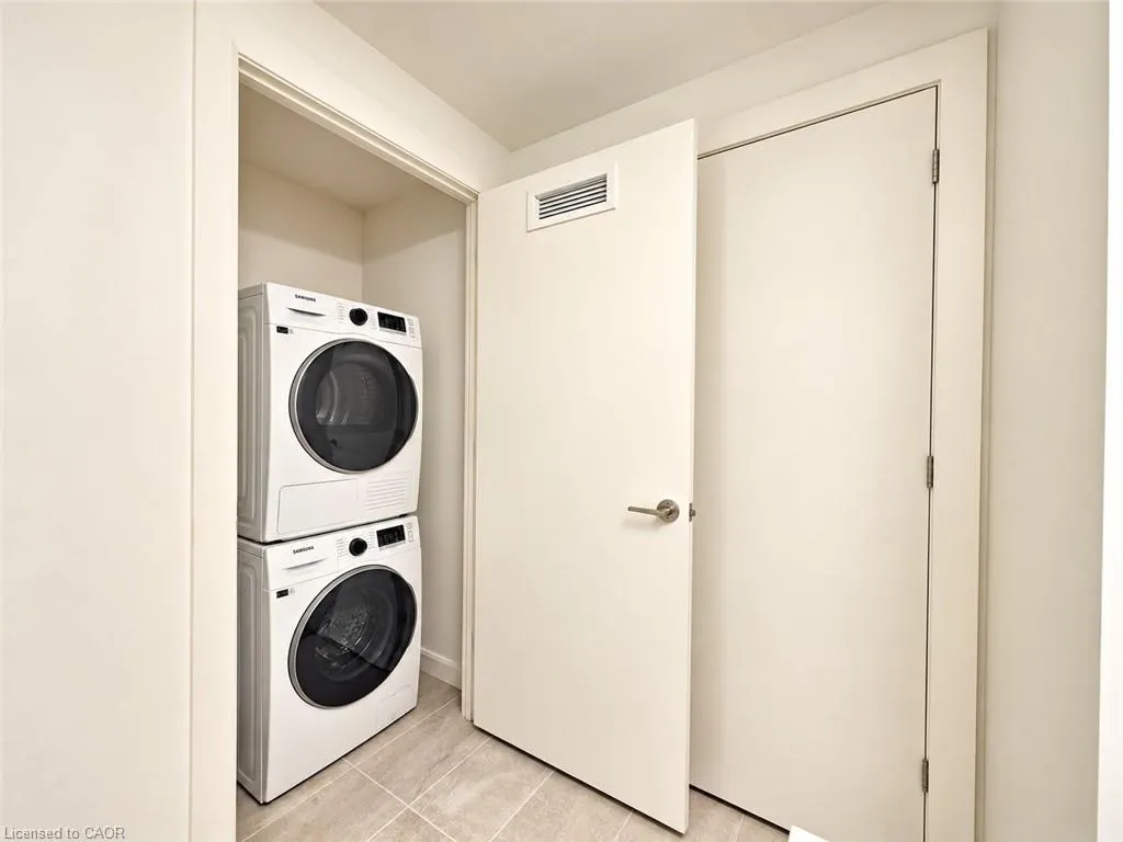 741 King Street W #1705