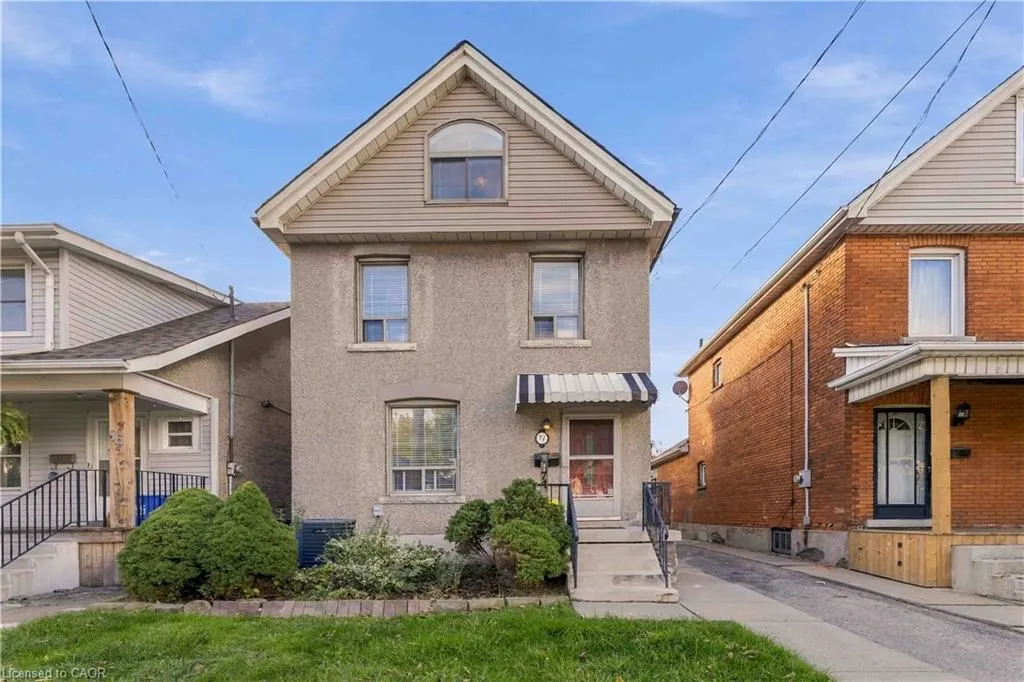 74 Cambridge Avenue